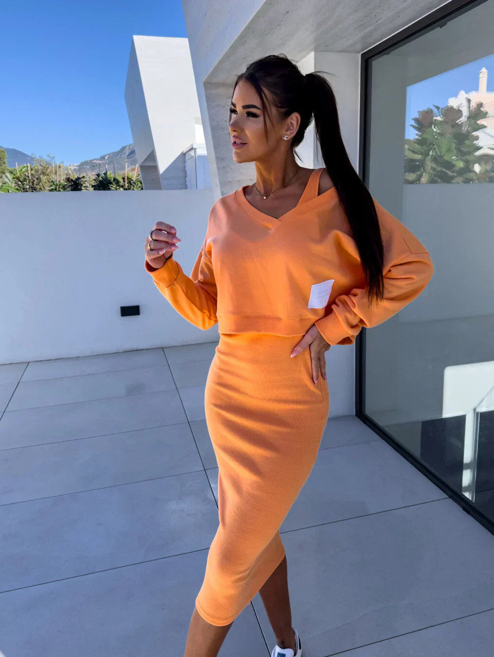 Blanca - Conjunto casual de sudadera y vestido